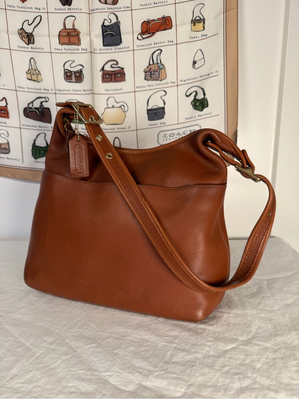 Vintage Coach Legacy Hobo Bag British Tan Leather 9058 M20 (2002)